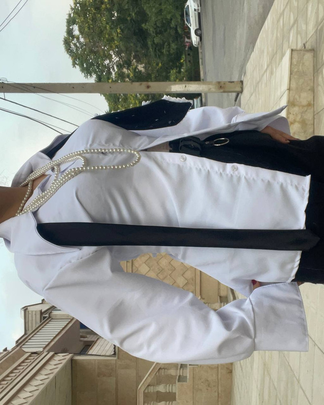 شومیز فیت سفید