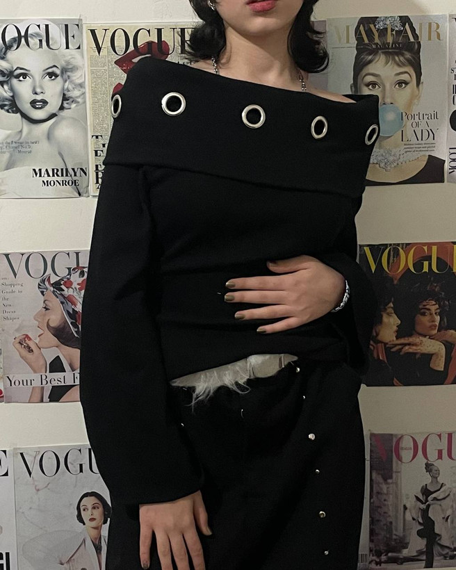 بلوز off shoulder